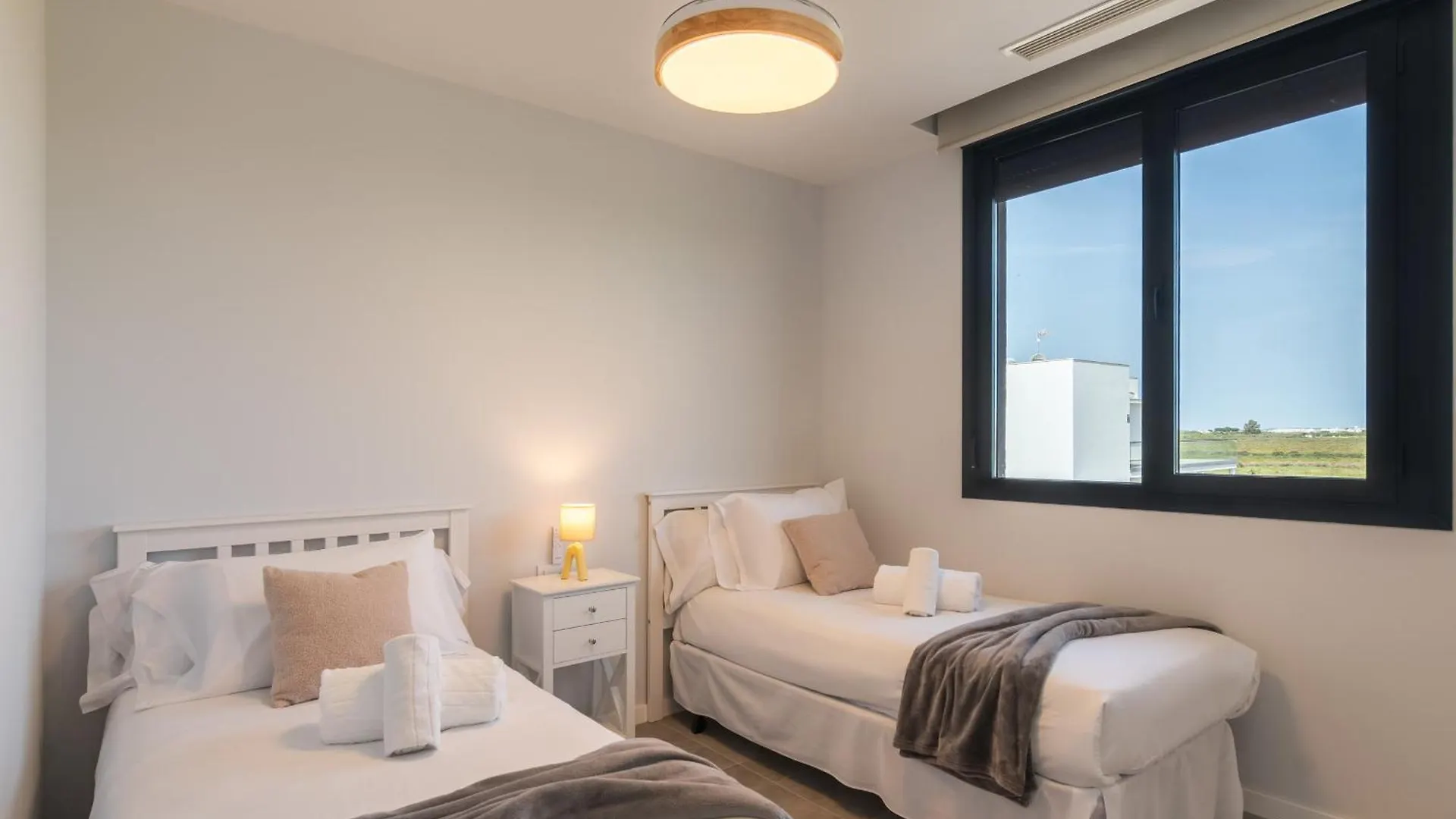Chalet Las Marismas 8 - Playa De Los Haraganes Hchm8P00 Isla Canela