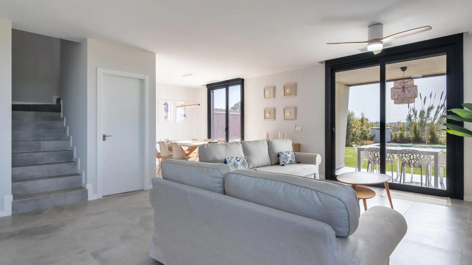 Chalet Las Marismas 8 - Playa De Los Haraganes Hchm8P00 Isla Canela Spanje